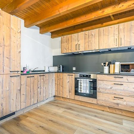 Apartment Eiger - Aare Jungfrau Ag Grindelwald Bagian luar foto